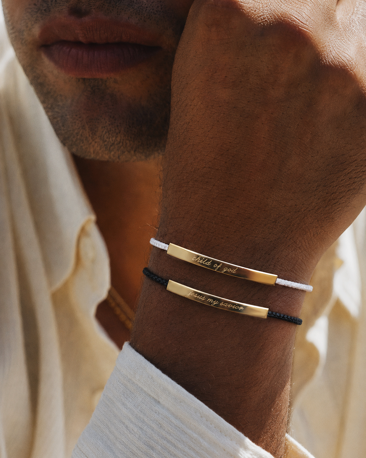 Statement Gravur Armbänder 18K Gold